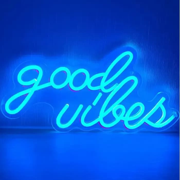 Zidni panel Good Vibes FM-WN40, USB napajanje
