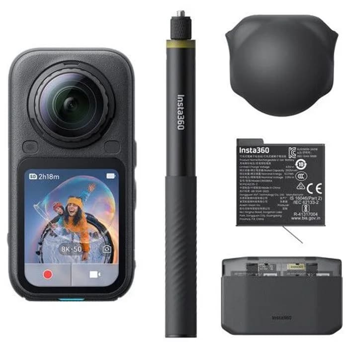 Insta360 X6 Essentials Bundle Midnight Black